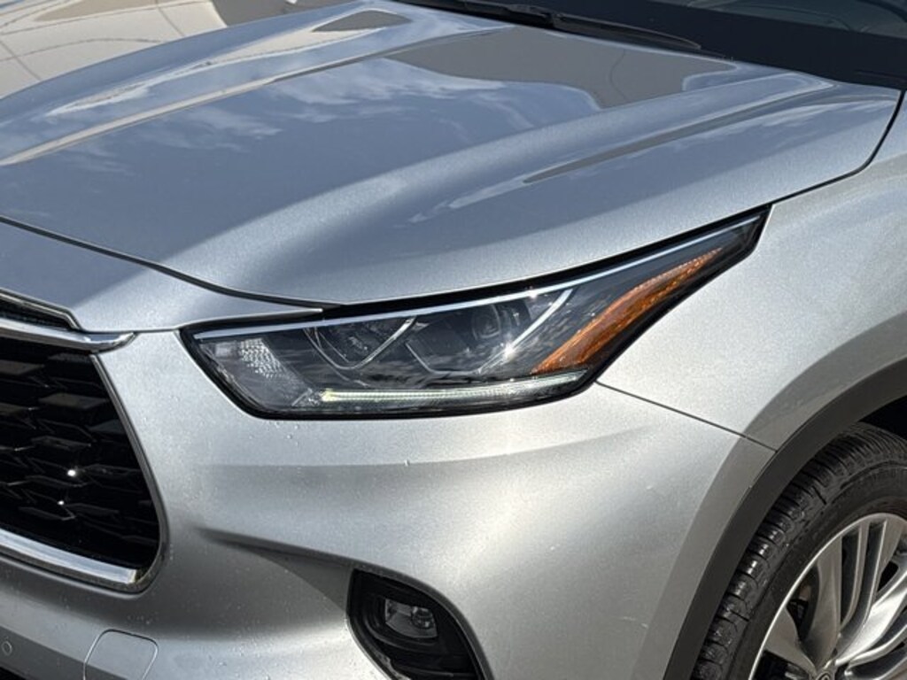 Used 2021 Toyota Highlander Platinum SUV