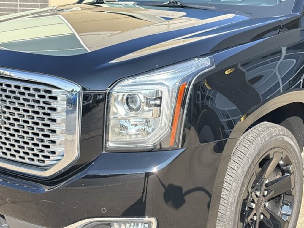 Used 2017 GMC Yukon Denali SUV