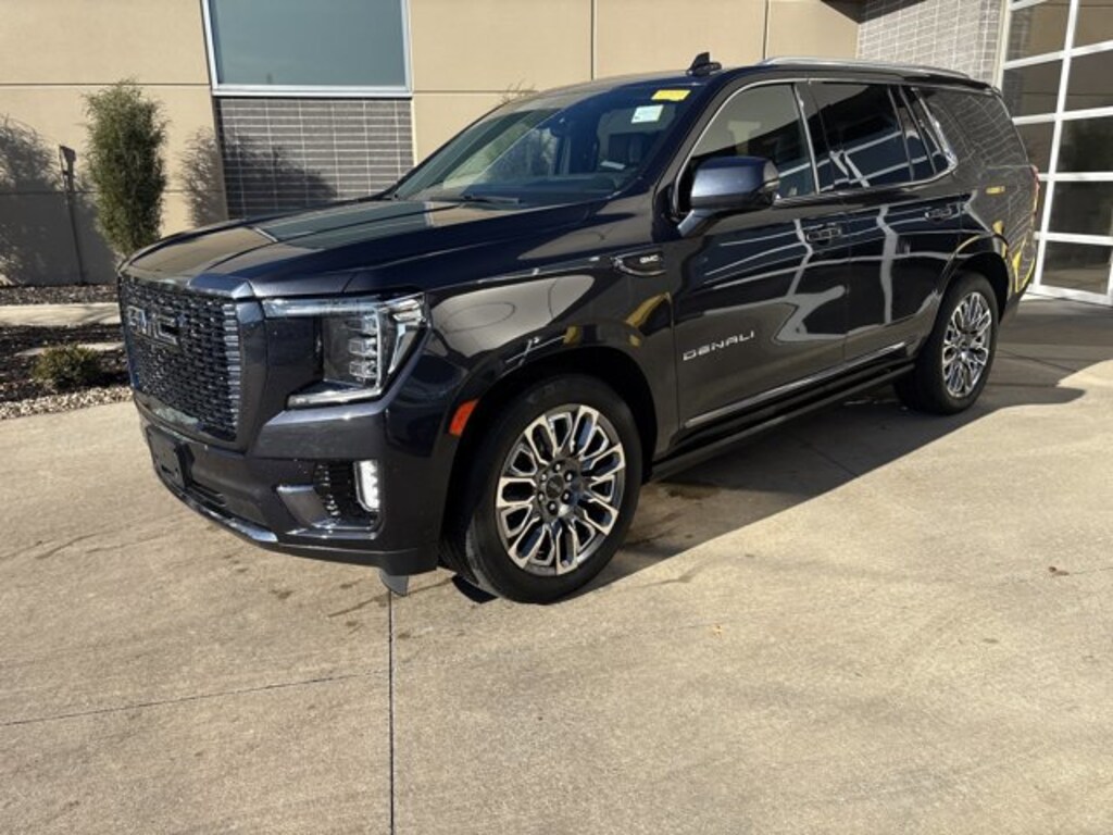 Used 2023 GMC Yukon Denali Ultimate SUV