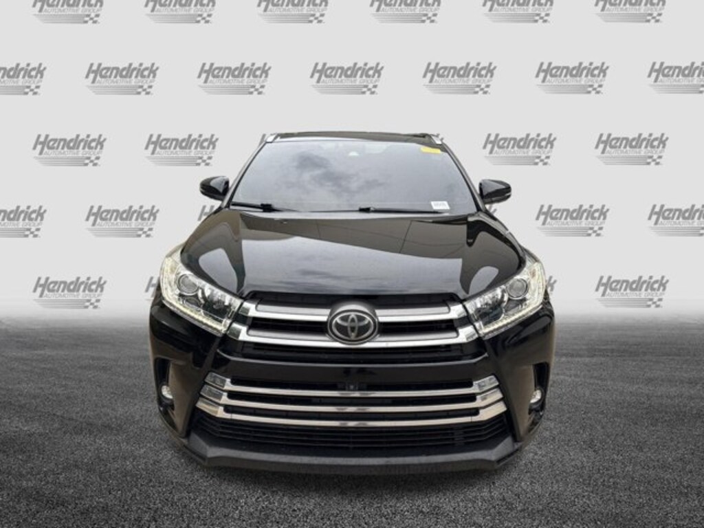 Used 2019 Toyota Highlander Limited Platinum SUV