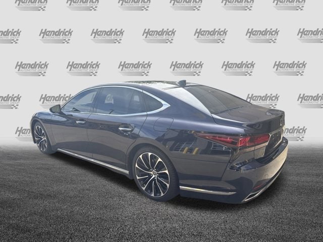 2022 LEXUS LS 500 photo 5