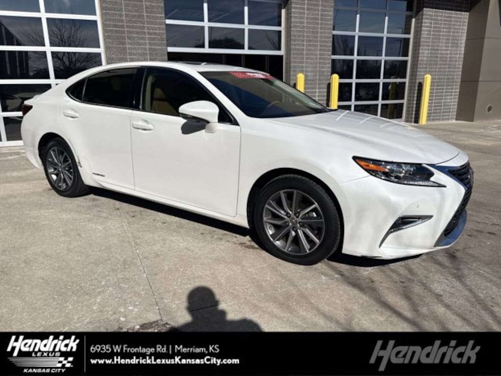Used 2016 Lexus ES 300h Hybrid Sedan