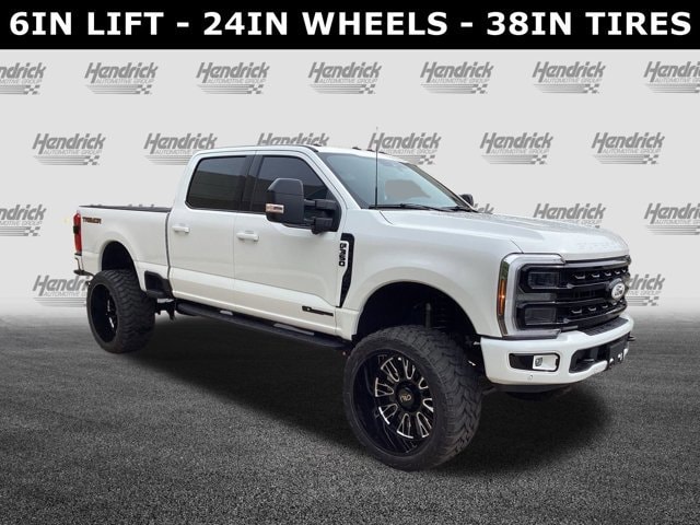 Used 2024 Ford F-350 Super Duty Platinum with VIN 1FT8W3BM4REC69024 for sale in Kansas City