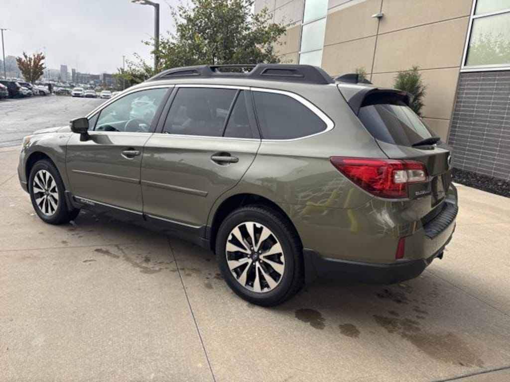 Used 2016 Subaru Outback 2.5i Limited SUV