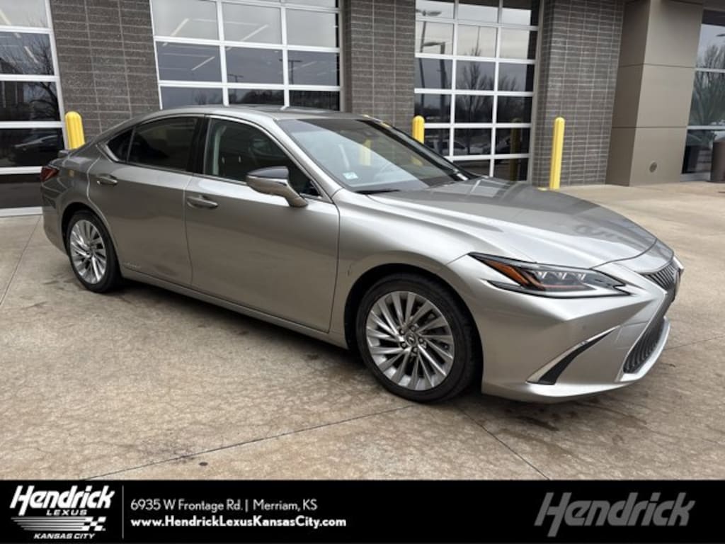 Used 2019 Lexus ES ES 300h Luxury Sedan