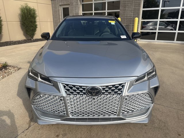 2019 Toyota Avalon XLE XSE Touring Limited photo 3