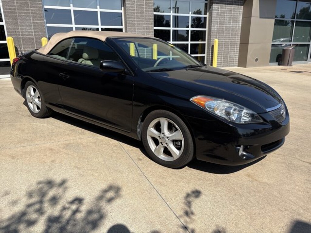 Used 2005 Toyota Camry Solara SLE Convertible