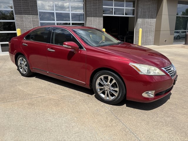 Used 2010 Lexus ES 350 with VIN JTHBK1EGXA2371637 for sale in Kansas City