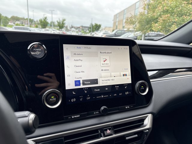 2024 LEXUS RX RX 350h photo 6