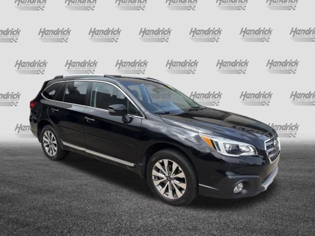 Used 2017 Subaru Outback Touring SUV