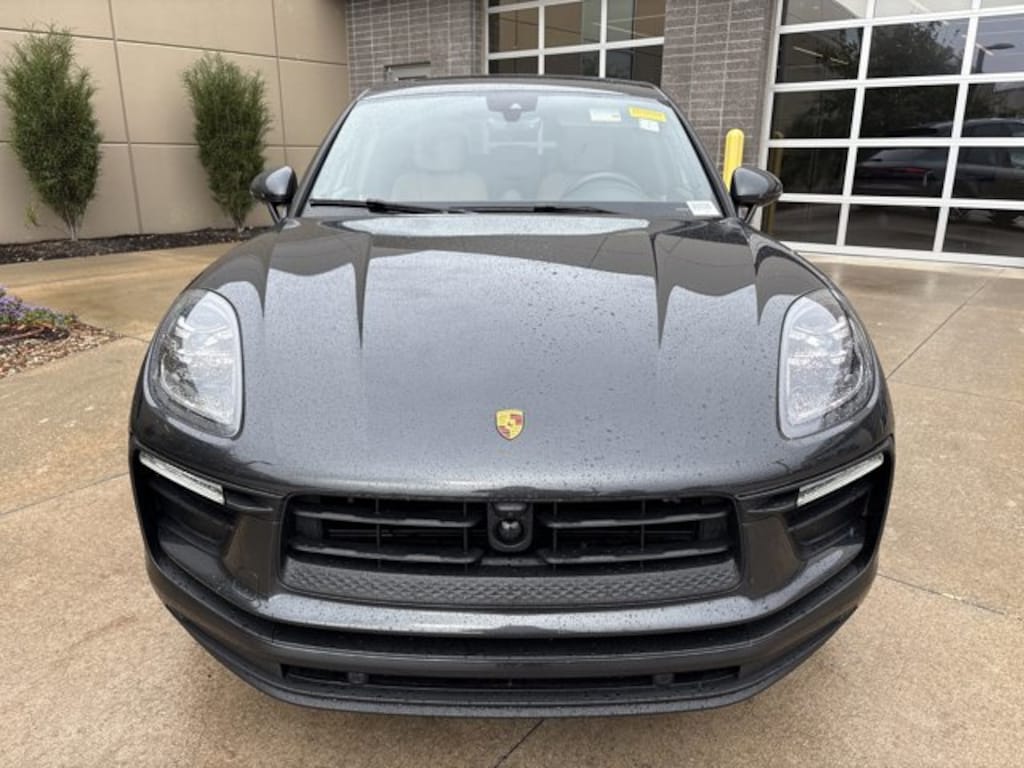 Used 2024 Porsche Macan  SUV