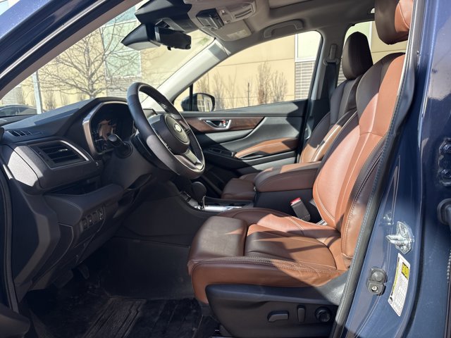 2024 Subaru Ascent Touring photo 6