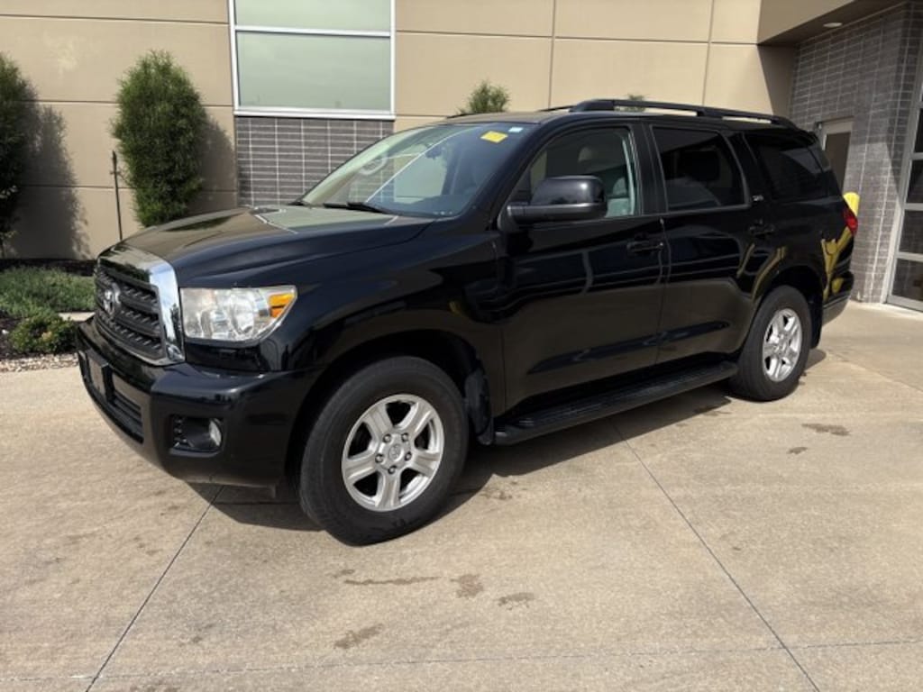 Used 2016 Toyota Sequoia SR5 SUV