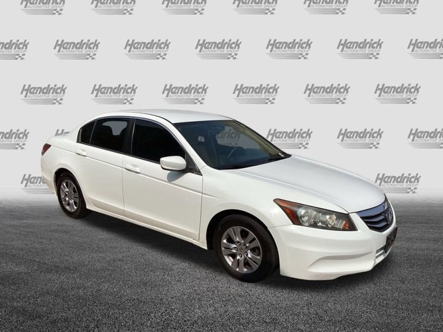 Used 2012 Honda Accord SE with VIN 1HGCP2F69CA064067 for sale in Kansas City