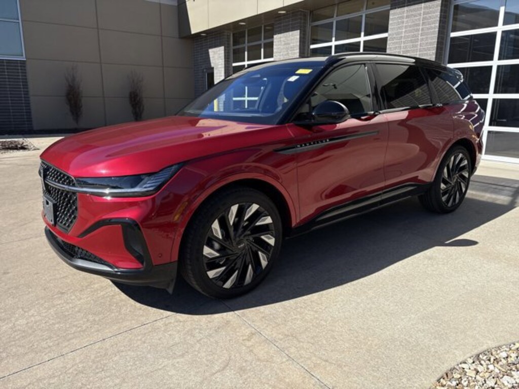 Used 2024 Lincoln Nautilus Reserve SUV