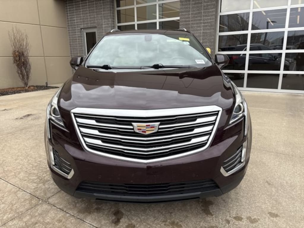 Used 2017 Cadillac XT5 Luxury FWD SUV