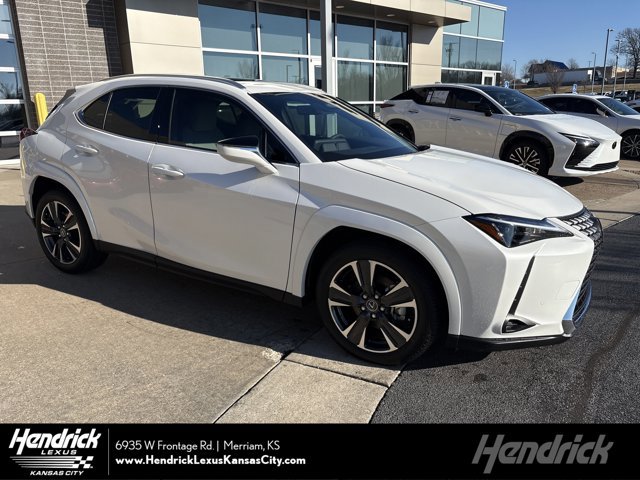 2025 Lexus UX Hybrid 300h Premium's photo