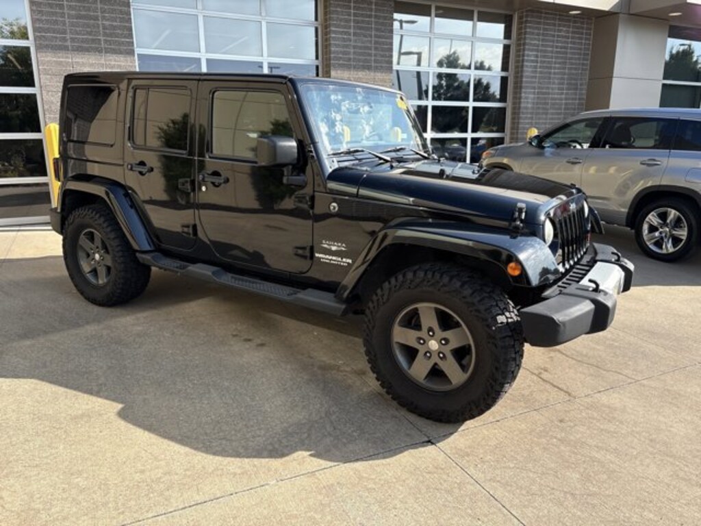 Used 2011 Jeep Wrangler Unlimited Sahara SUV
