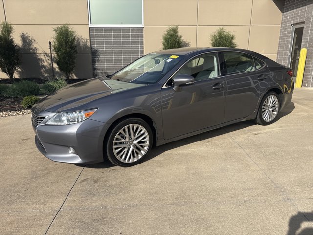 2014 Lexus ES 350 photo 4
