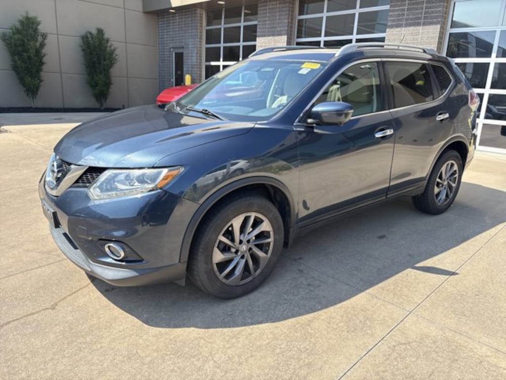Used 2016 Nissan Rogue SL SUV
