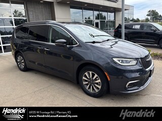 2021 Chrysler Pacifica Hybrid Touring L Van Passenger Van