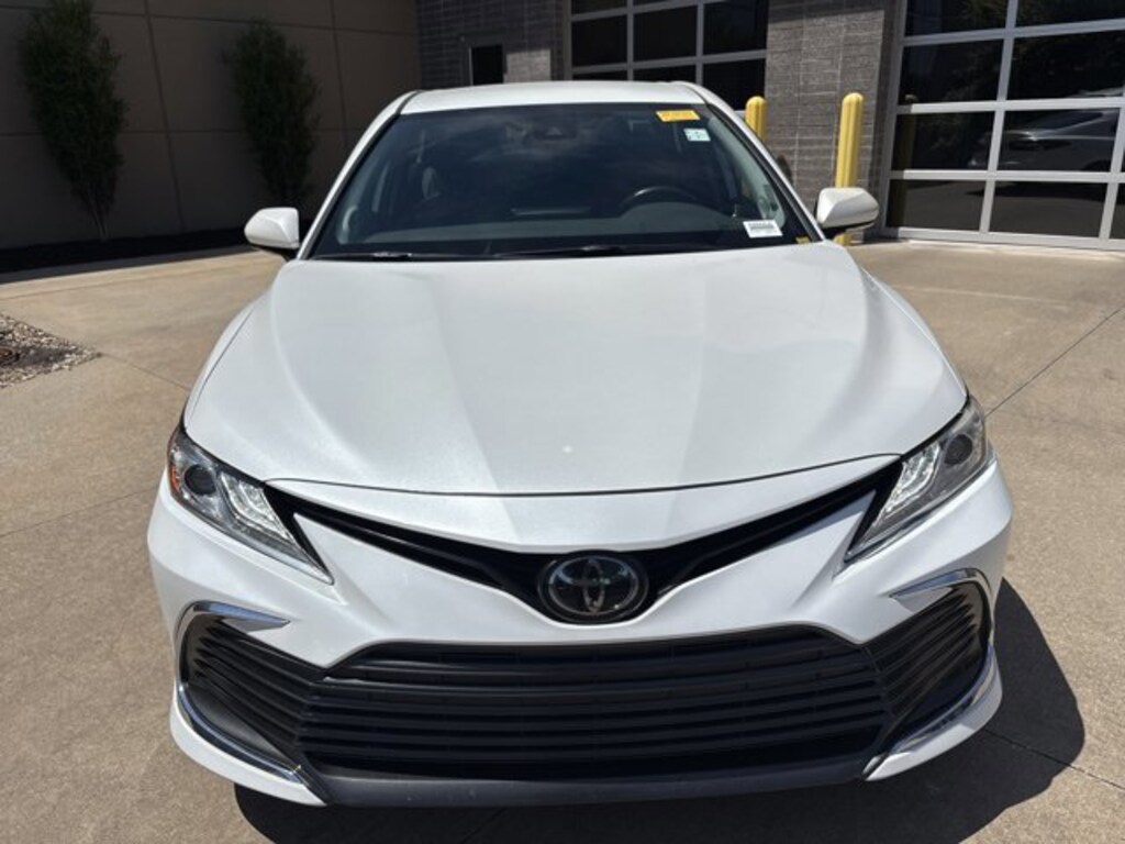 Used 2022 Toyota Camry XLE Sedan