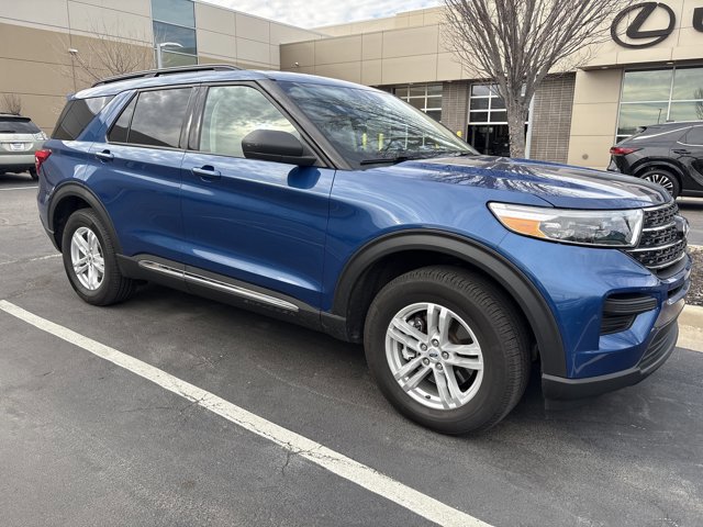 Used 2021 Ford Explorer XLT with VIN 1FMSK8DHXMGC10860 for sale in Kansas City