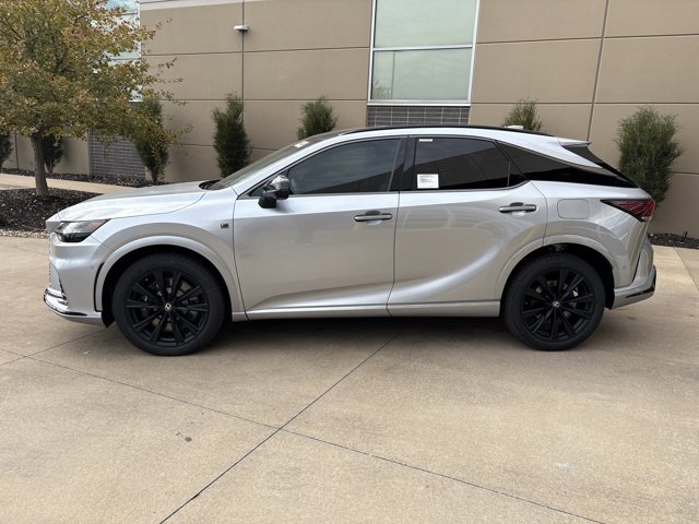 2026 Lexus RX 500h F SPORT Performance photo 3