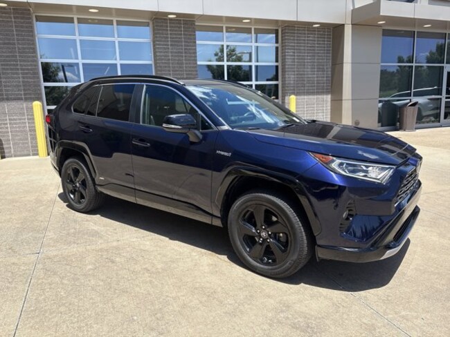 2019 Toyota RAV4 Hybrid XSE SUV