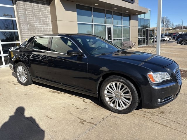 Used 2013 Chrysler 300 Base with VIN 2C3CCARG1DH634045 for sale in Kansas City