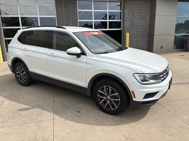 Used 2020 Volkswagen Tiguan SE with VIN 3VV2B7AX9LM101578 for sale in Kansas City
