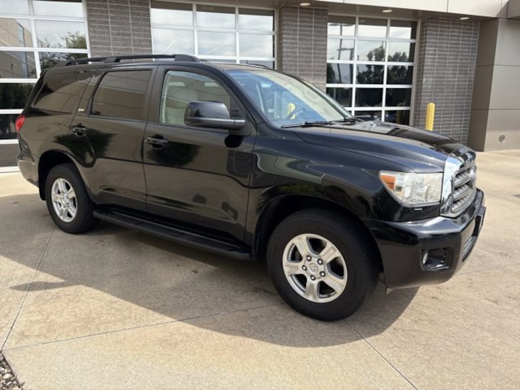 Used 2016 Toyota Sequoia SR5 SUV