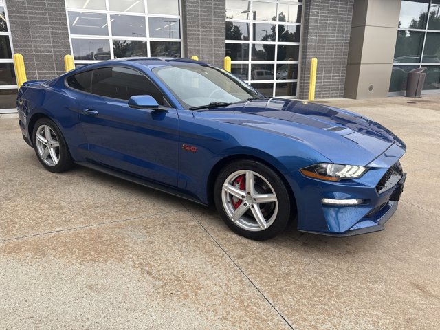 2018 Ford Mustang GT Premium photo 2