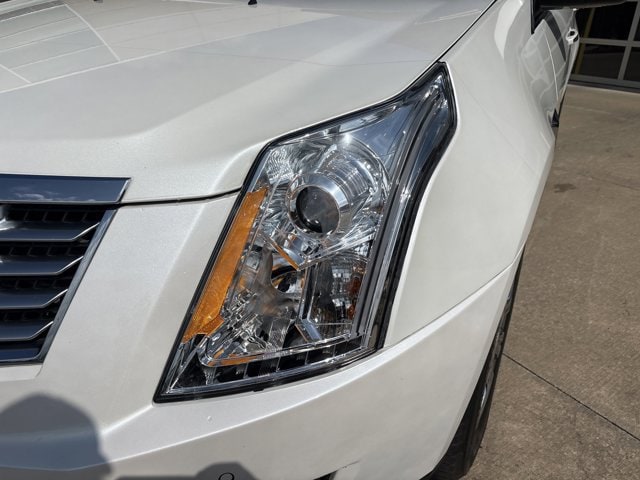 Cadillac SRX Luxury Collection