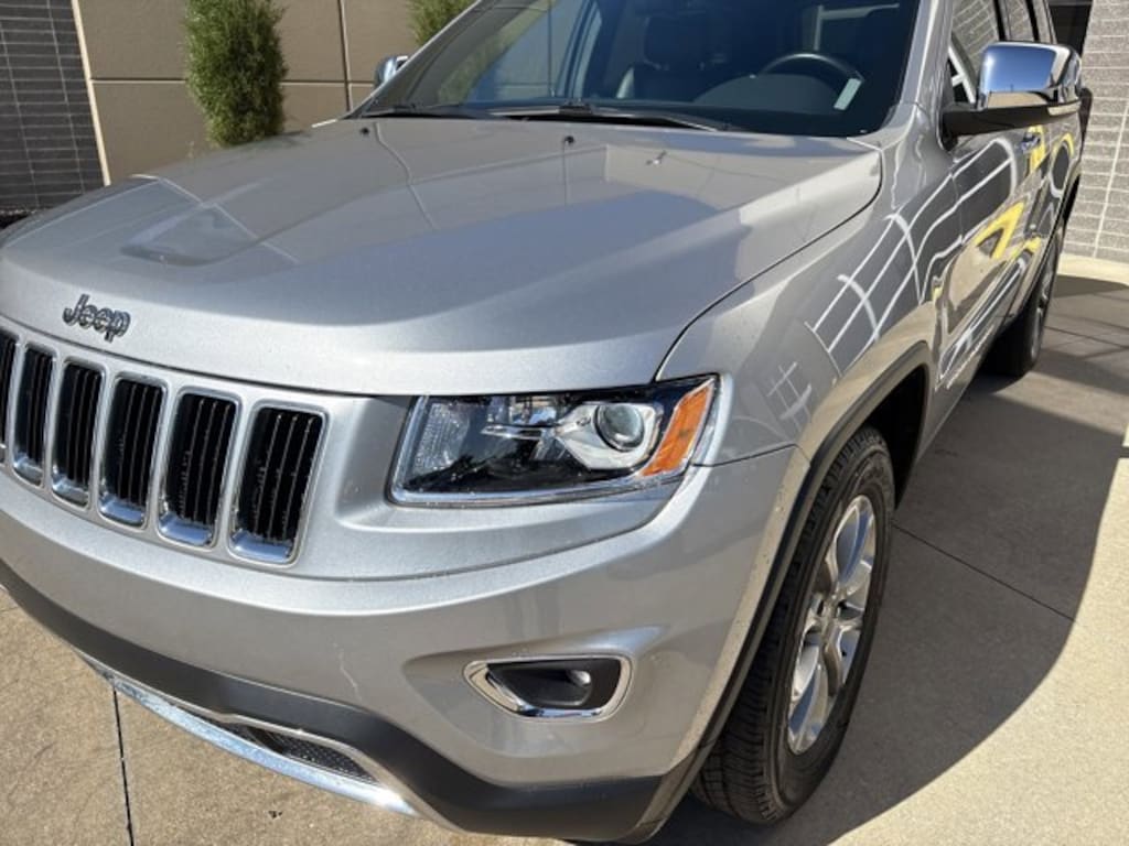 Used 2015 Jeep Grand Cherokee Limited SUV