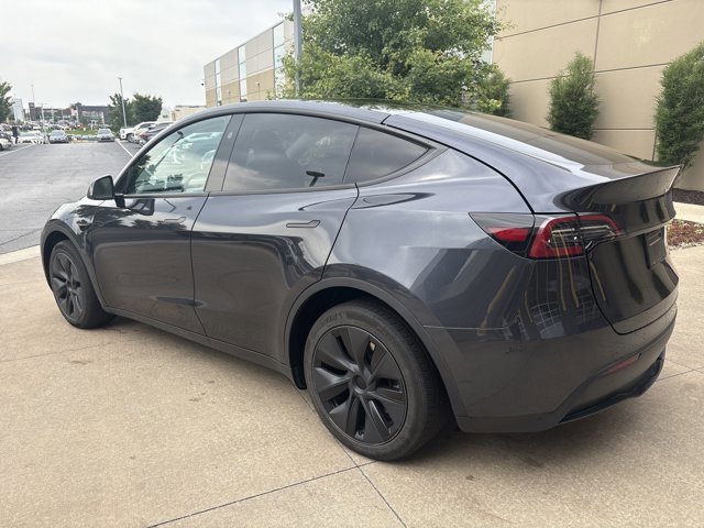 Tesla Model Y Long Range