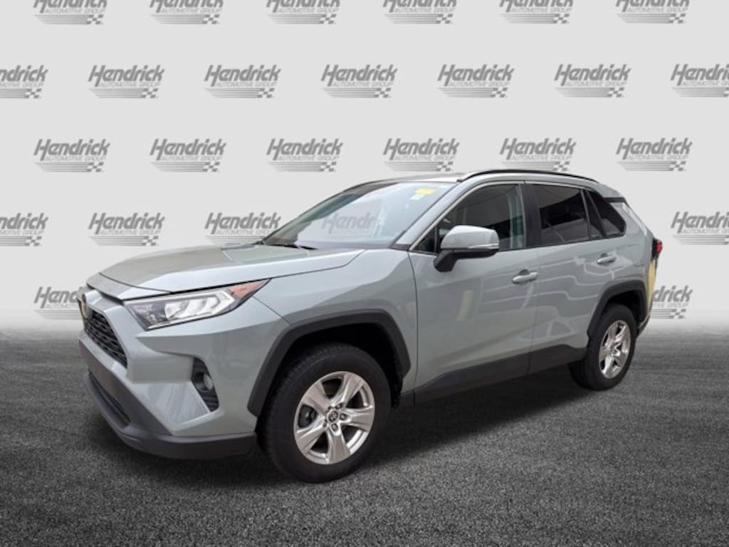 Used 2021 Toyota RAV4 XLE SUV