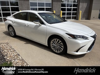 2023 LEXUS ES 300h ULTRA LUXURY Sedan