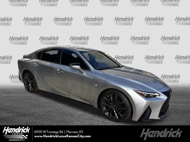 2022 Lexus IS 350 F SPORT's photo
