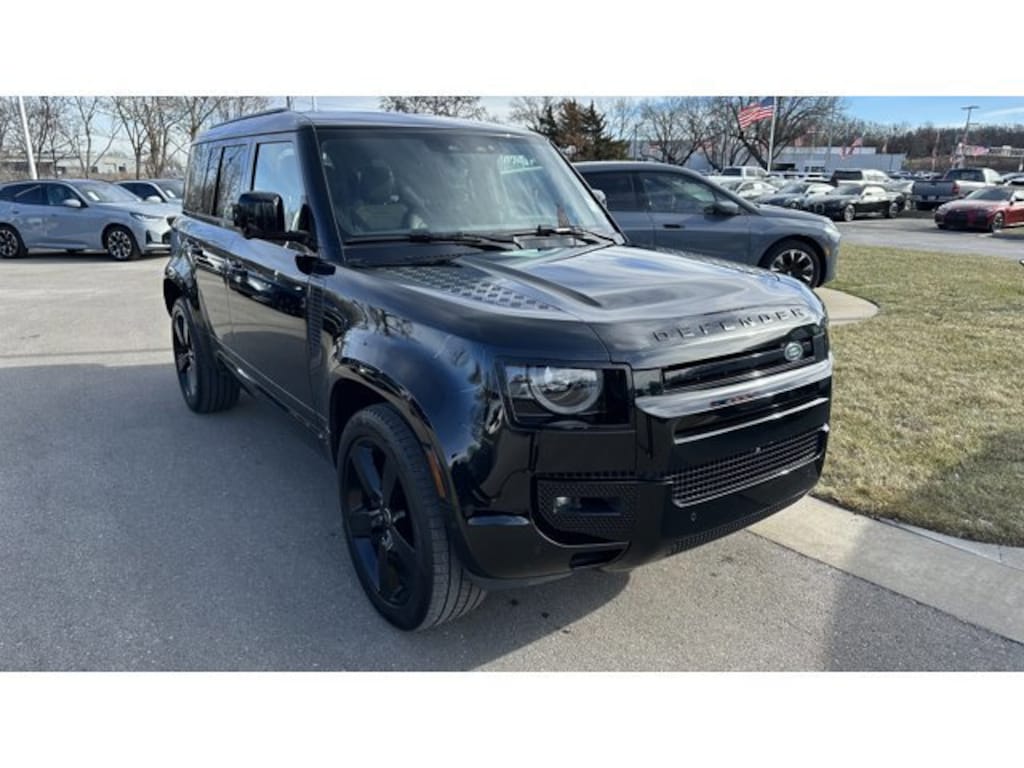 Used 2024 Land Rover Defender X-Dynamic SE SUV