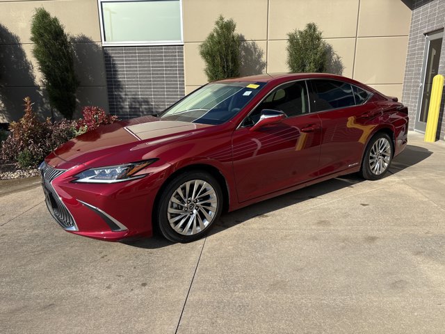 Used 2021 Lexus ES ES 300h Luxury Sedan