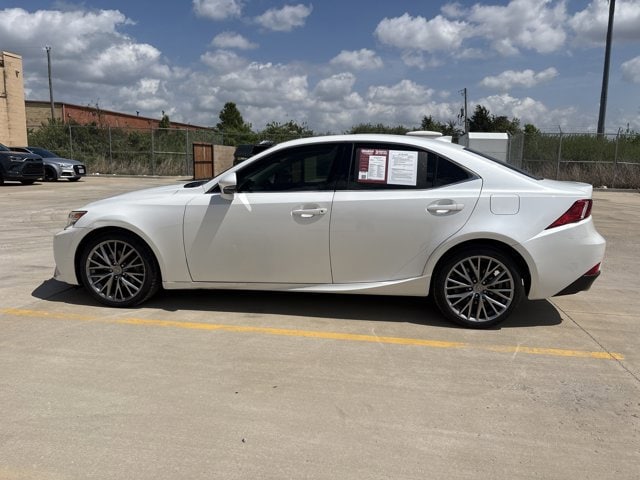 2014 LEXUS IS 250 photo 2