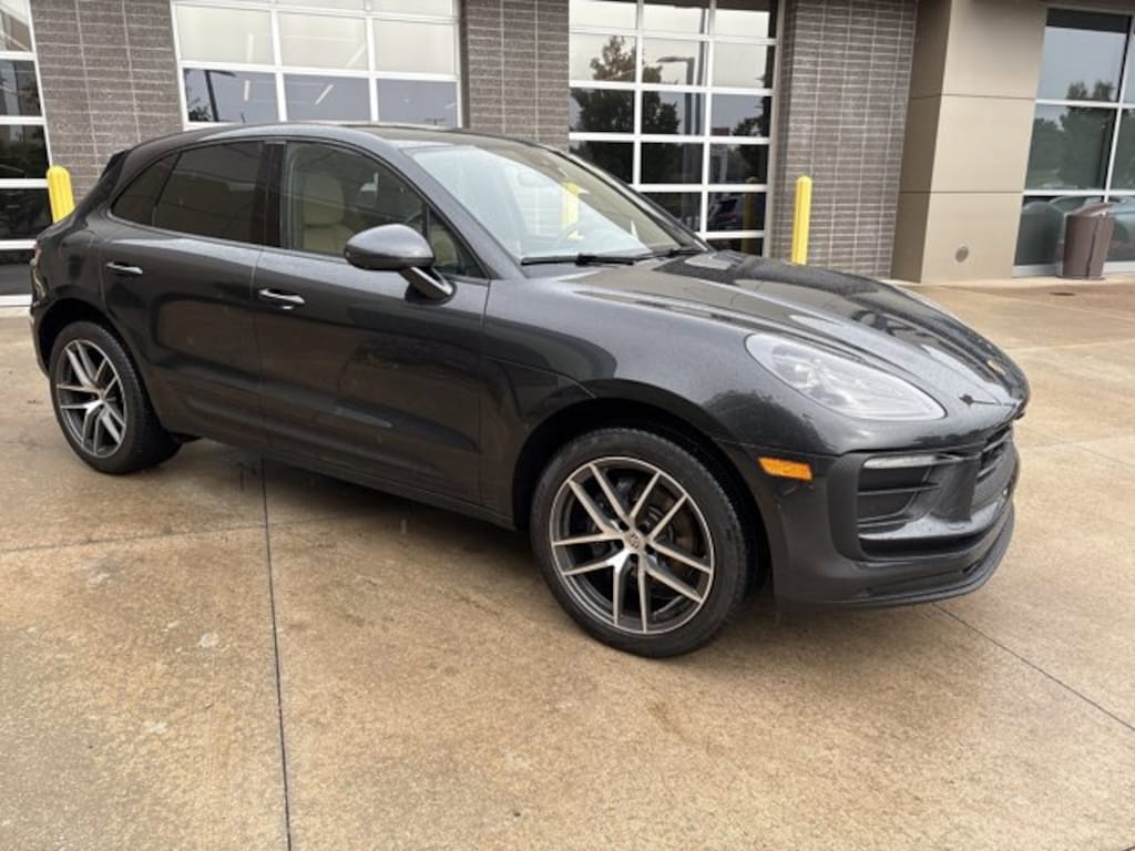 Used 2024 Porsche Macan  SUV