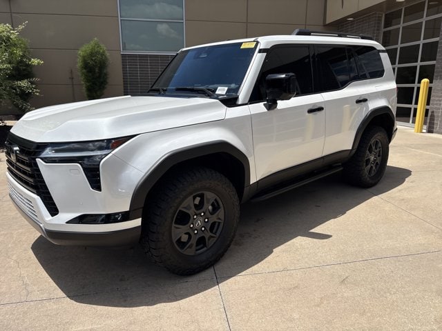 Used 2024 LEXUS GX For Sale in Merriam, KS VIN: JTJTBCDX9R5010300