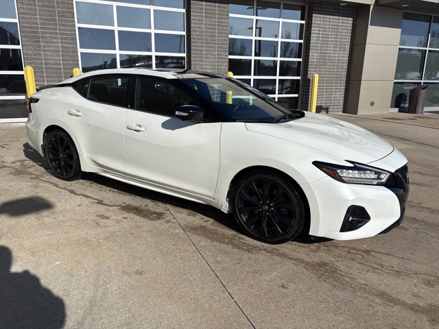 Used 2023 Nissan Maxima SR with VIN 1N4AA6EV6PC505063 for sale in Kansas City