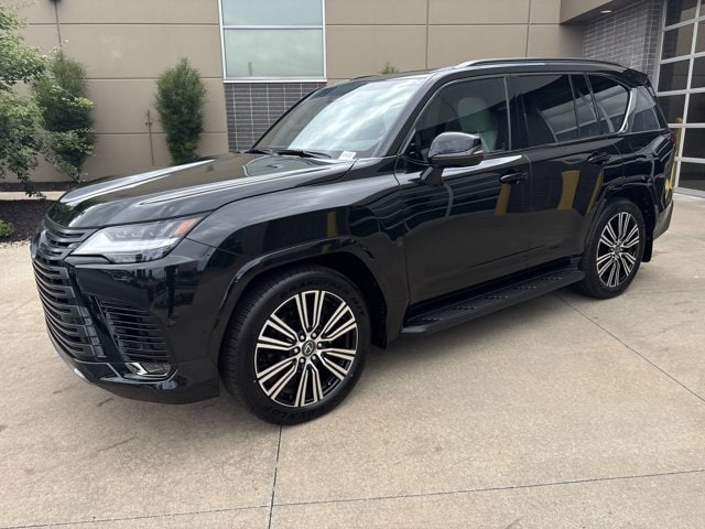 LEXUS LX 700h LUXURY