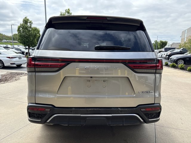 2024 LEXUS LX LX 600 F SPORT photo 6