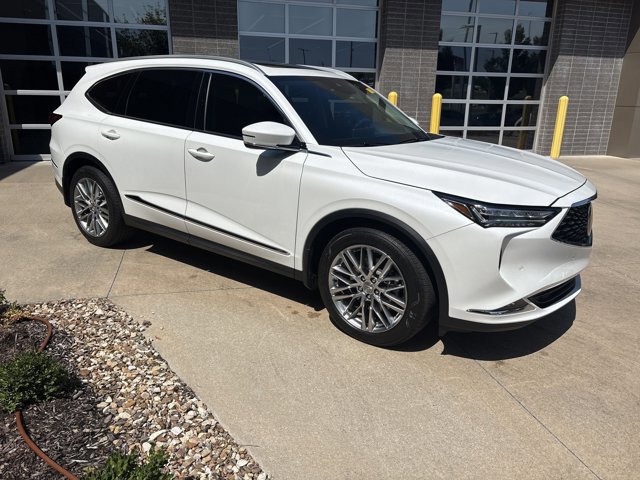Used 2022 Acura MDX Advance Package with VIN 5J8YE1H80NL031826 for sale in Kansas City