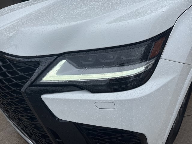 2024 LEXUS LX LX 600 F SPORT photo 4