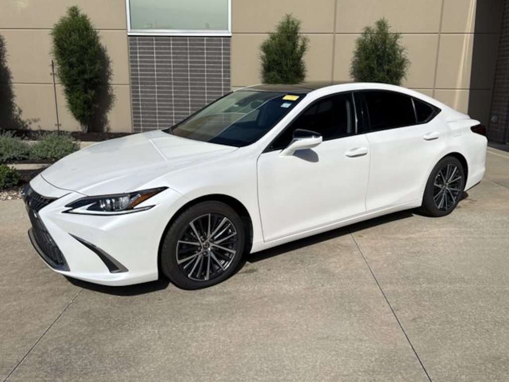 Used 2022 Lexus ES ES 350 Sedan